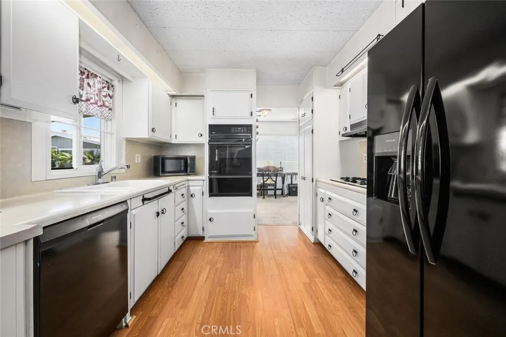 Additional image 17 of 16222 Monterey Lane Unit 228, Huntington Beach, CA 92649