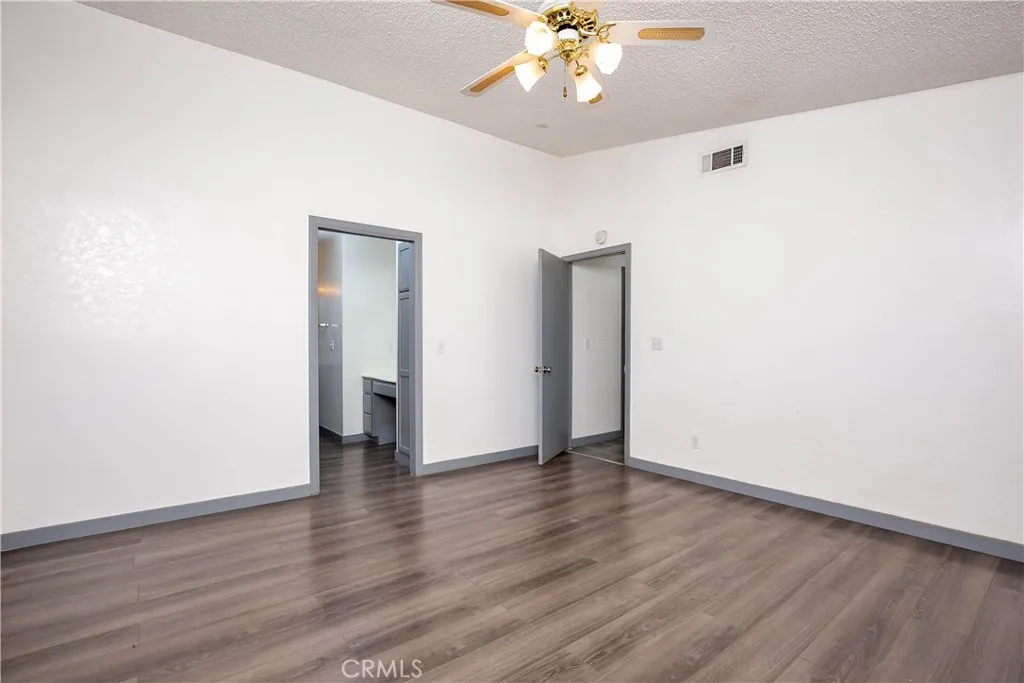 Additional image 46 of 10416 Peach Avenue, California City, CA 93505