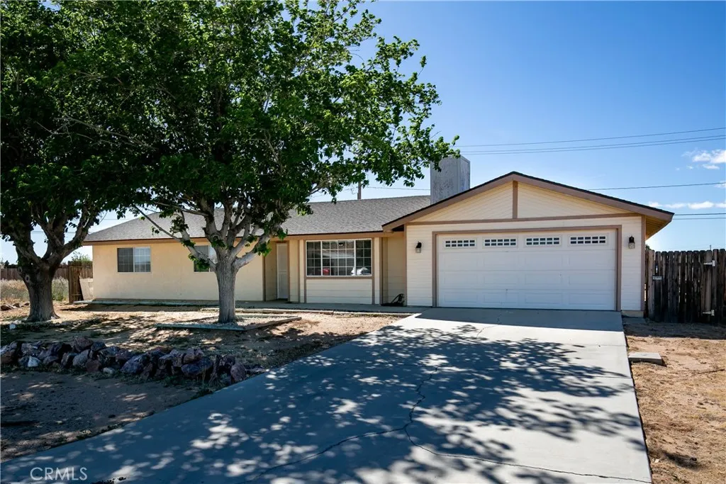 Additional image 4 of 10416 Peach Avenue, California City, CA 93505