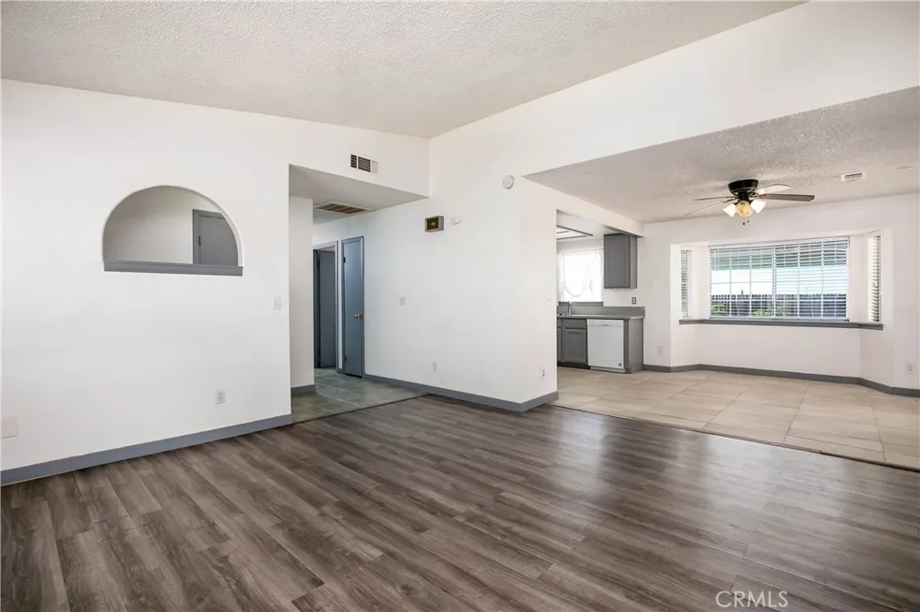 Additional image 7 of 10416 Peach Avenue, California City, CA 93505