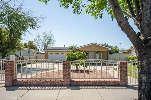 1046 Muir Avenue, Pomona, CA MLS: TR25073553