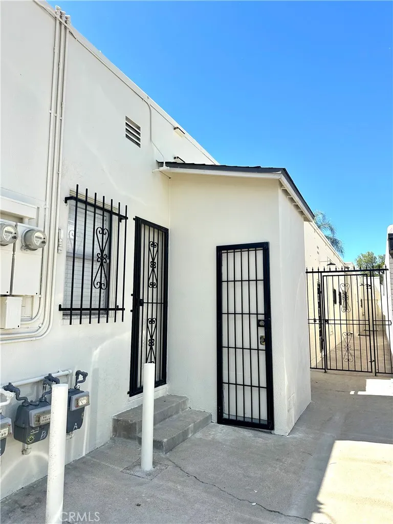 Additional image 48 of 815 S Main St, Corona, CA 92882