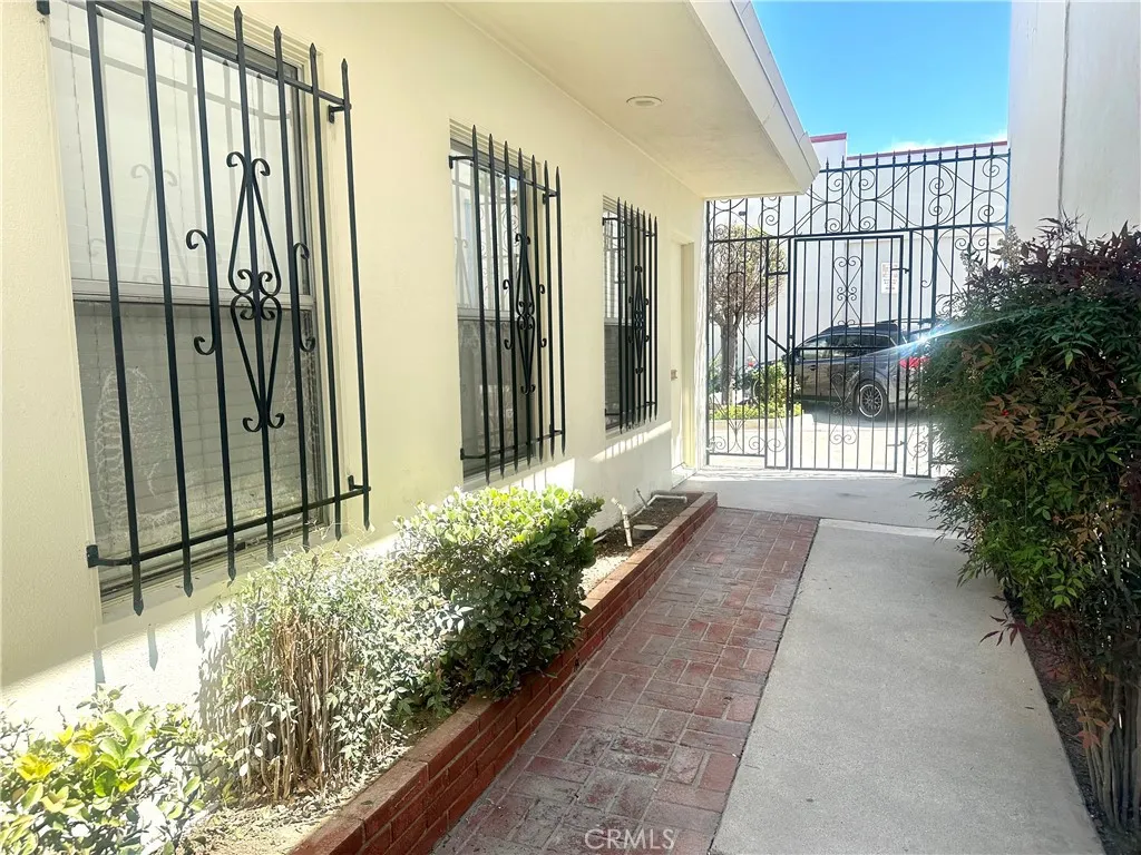 Additional image 31 of 815 S Main St, Corona, CA 92882