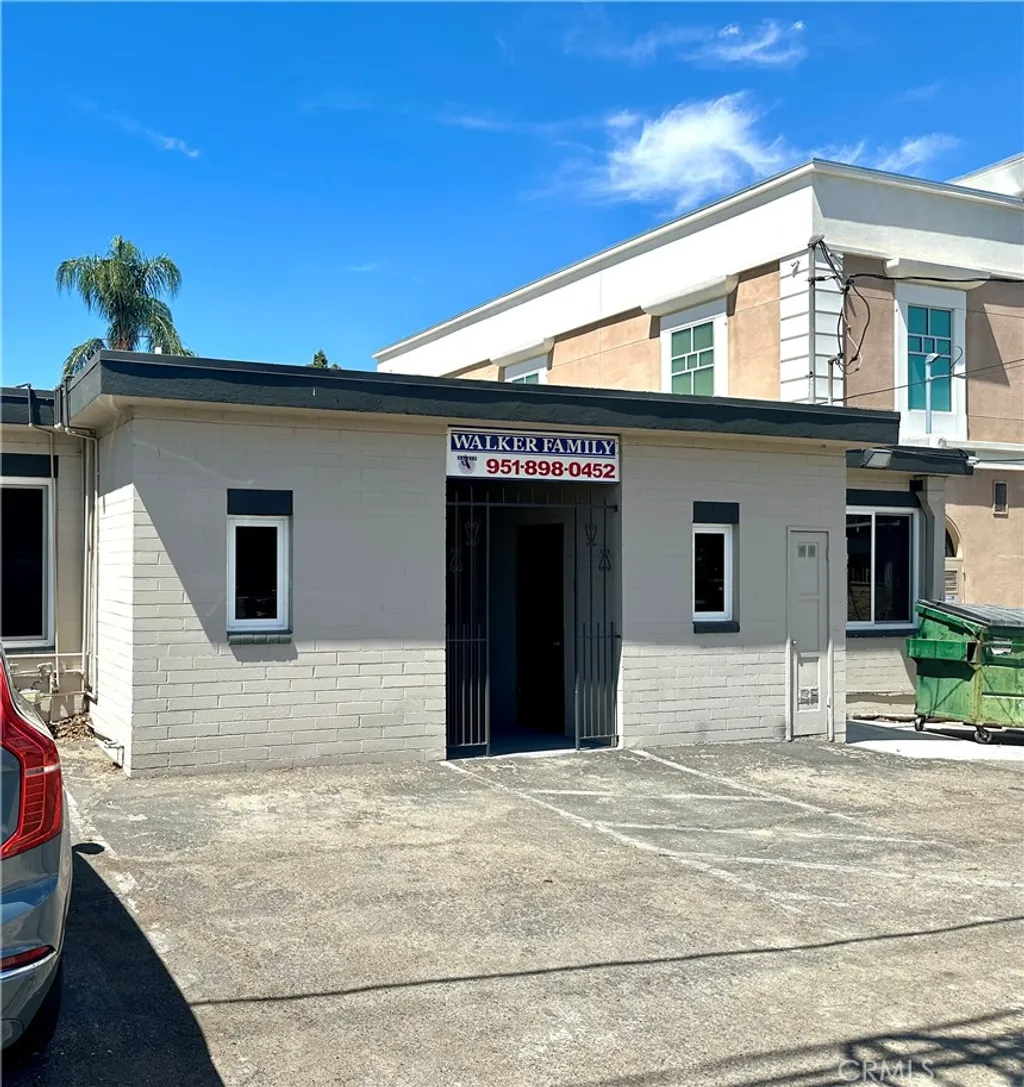 Additional image 13 of 815 S Main St, Corona, CA 92882