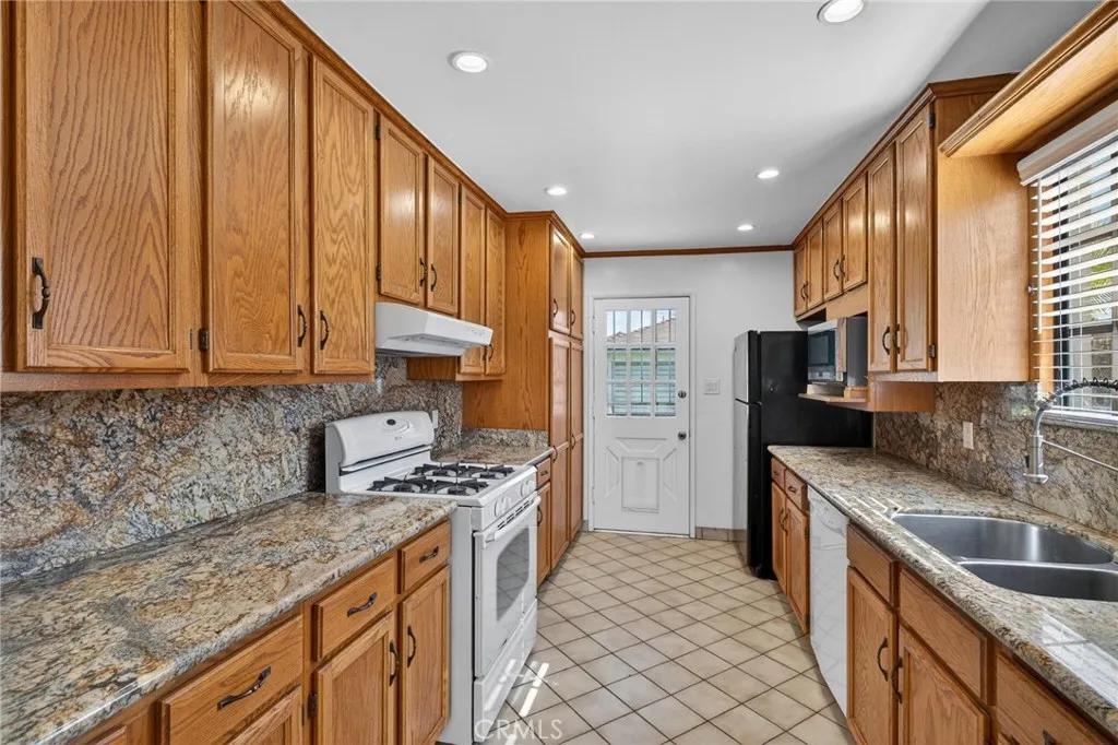 Additional image 66 of 15202 Florwood Avenue, Lawndale, CA 90260