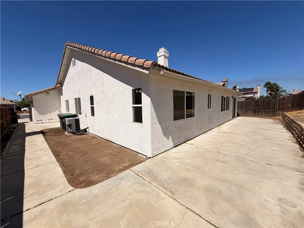 1392 Oak Haven Way, Hemet, CA 92545