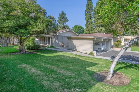 122 Via Estrada Unit A, Laguna Woods, CA MLS: OC25043436