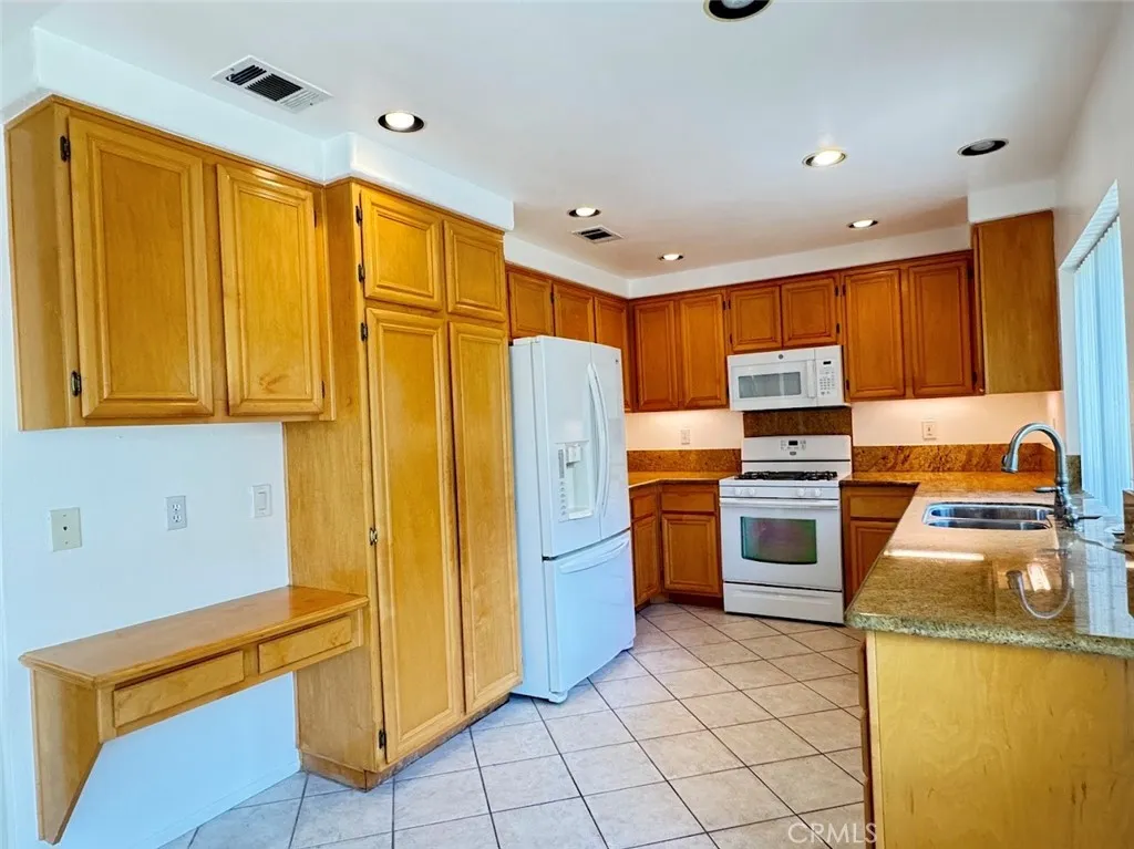 Additional image 32 of 28621 Bridge Water Ln, Menifee, CA 92584