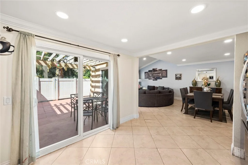 1183 Mountain Gate Rd, Upland, CA 91786 photo 5
