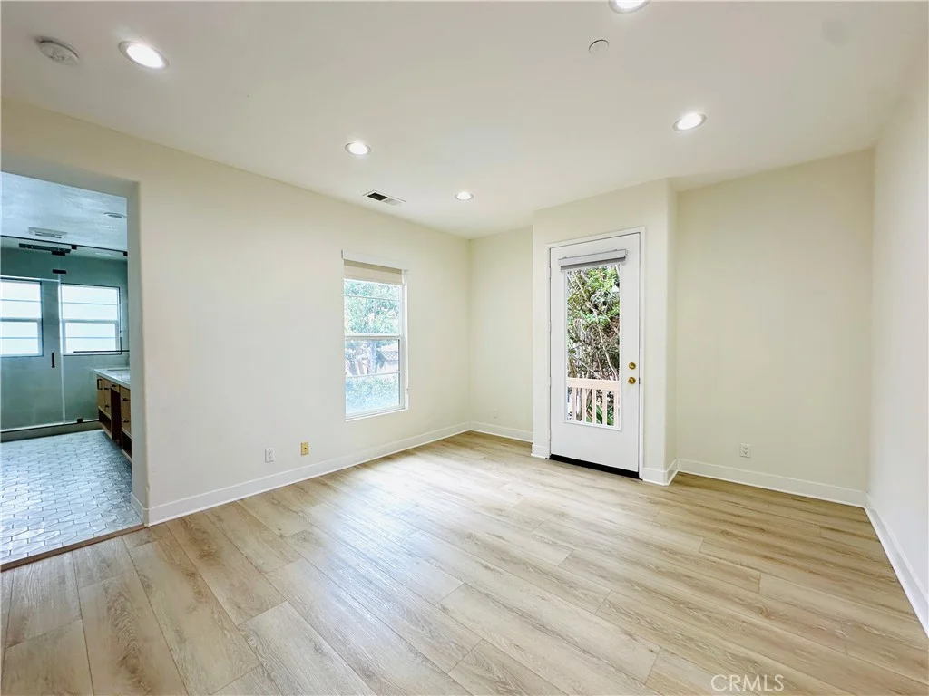 96 Canopy, Irvine, CA 92603