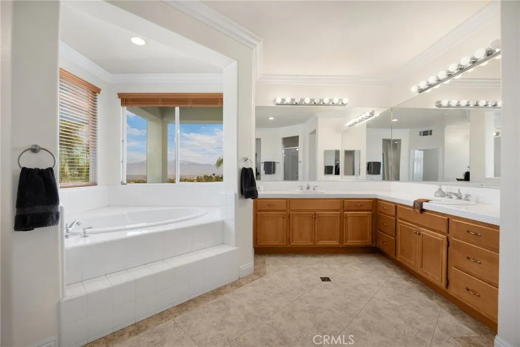 Additional image 36 of 17073 Grove Drive, Riverside, CA 92503