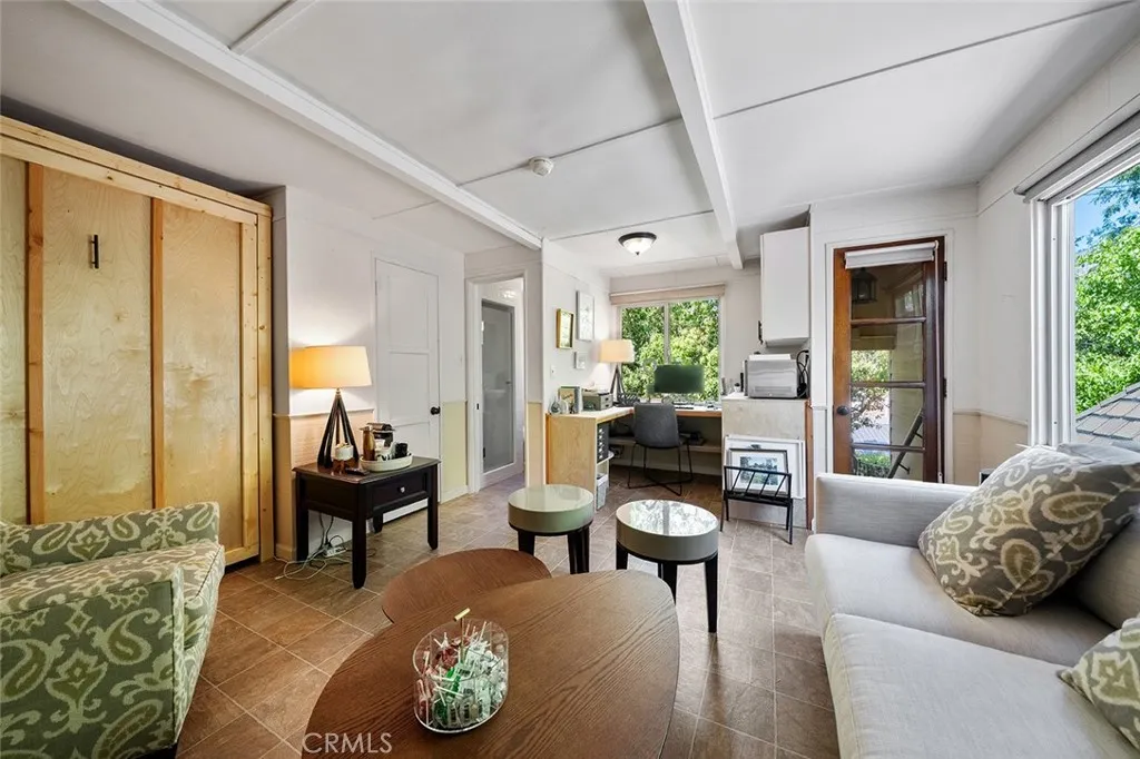 Additional image 129 of 2285 E Orange Grove Blvd, Pasadena, CA 91104