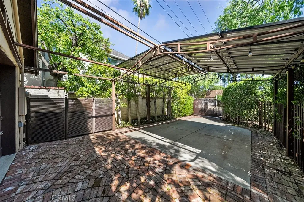 Additional image 123 of 2285 E Orange Grove Blvd, Pasadena, CA 91104