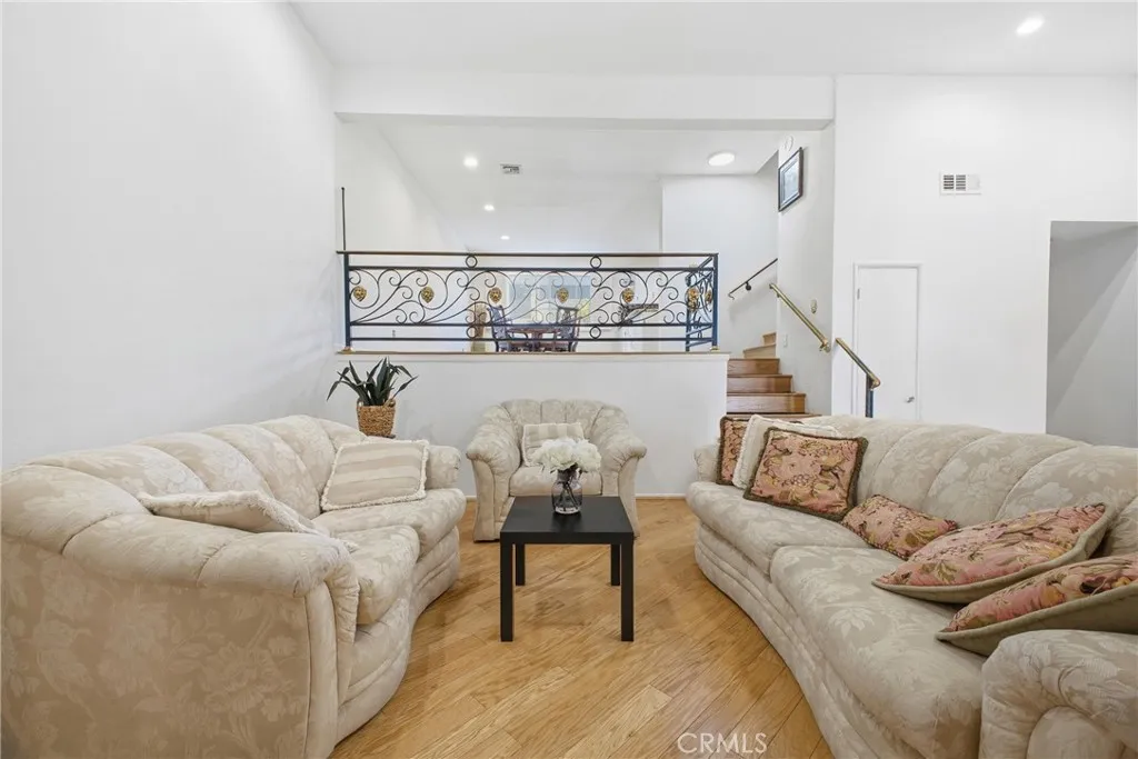 Additional image 39 of 5477 Nestle Avenue Unit 11, Tarzana, CA 91356