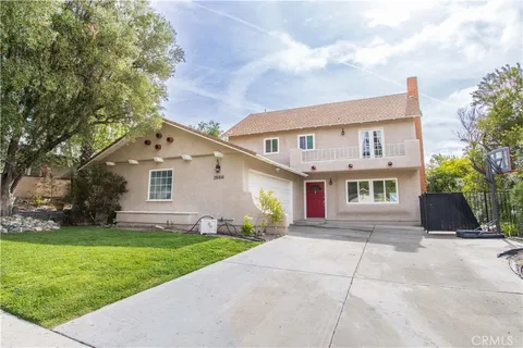28414 Winterdale Drive, Canyon Country, CA MLS: OC25070538