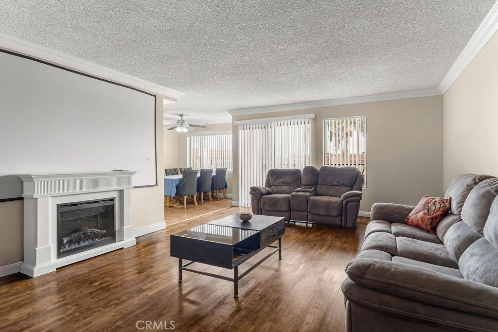 Additional image 5 of 1110 W 10th St Unit 105, San Pedro, CA 90731