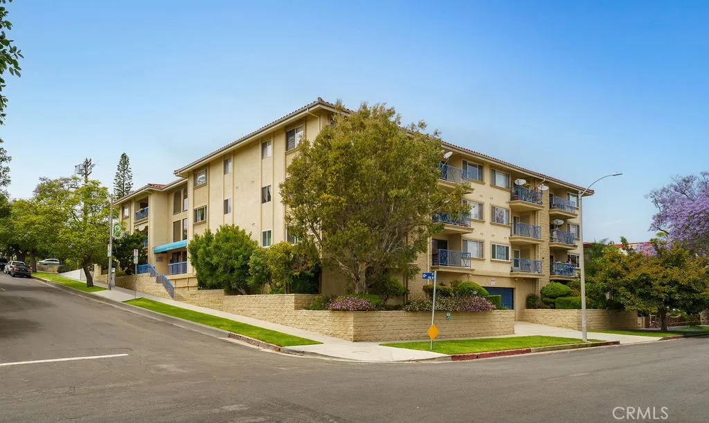 Additional image 36 of 1110 W 10th St Unit 105, San Pedro, CA 90731