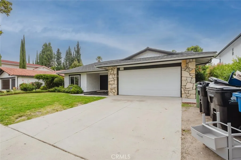 Additional image 2 of 9942 Hanna Avenue, Chatsworth, CA 91311