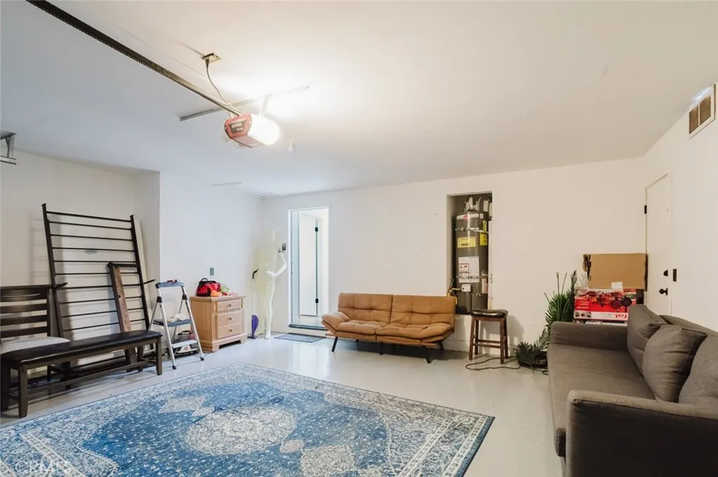 Additional image 91 of 9942 Hanna Avenue, Chatsworth, CA 91311