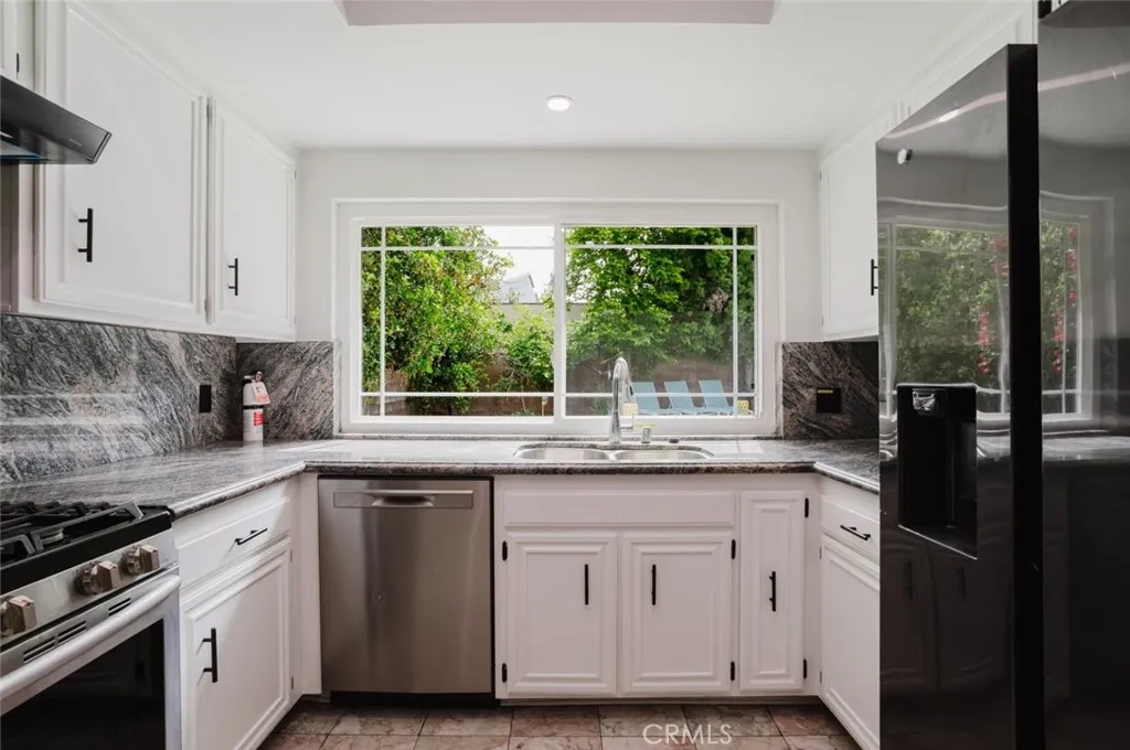 Additional image 19 of 9942 Hanna Avenue, Chatsworth, CA 91311