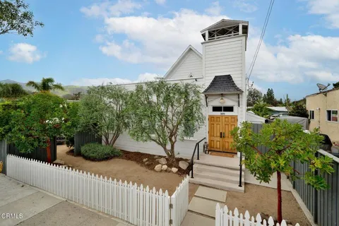 399 W Center Street, Ventura, CA MLS: V1-29929