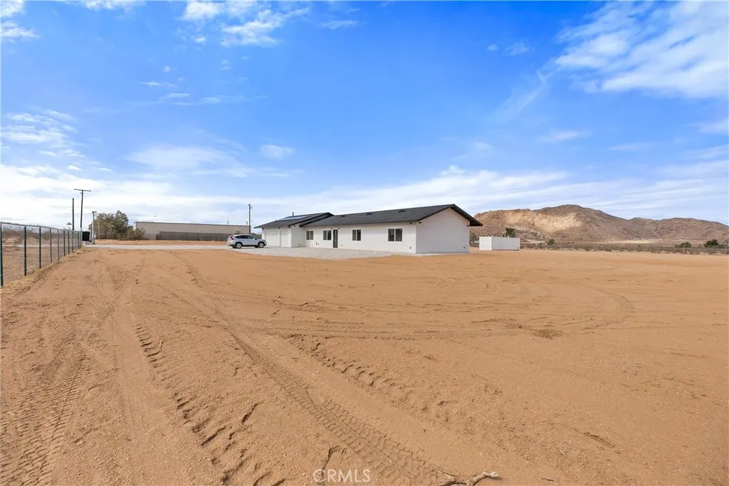 Additional image 51 of 11725 Lagartijo Drive, Apple Valley, CA 92308