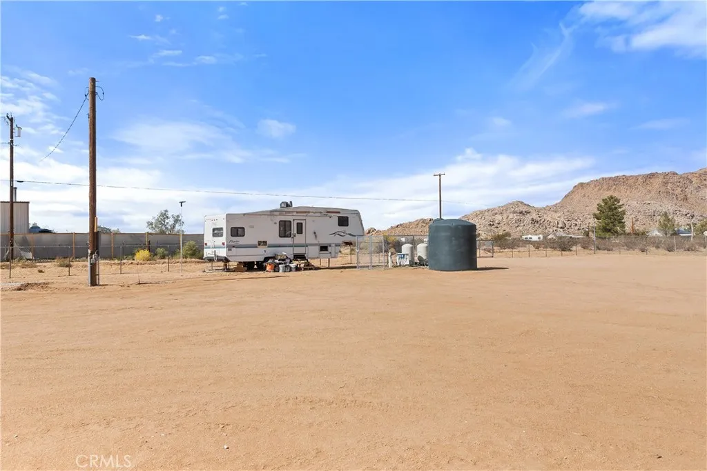 Additional image 62 of 11725 Lagartijo Drive, Apple Valley, CA 92308