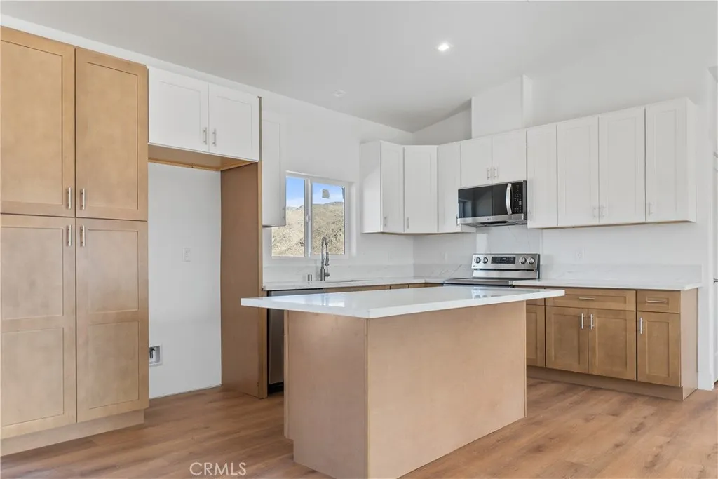 Additional image 85 of 11725 Lagartijo Drive, Apple Valley, CA 92308