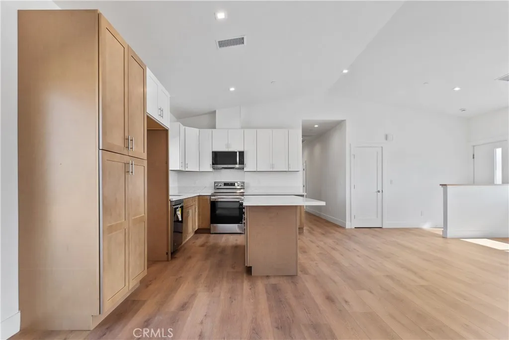 Additional image 40 of 11725 Lagartijo Drive, Apple Valley, CA 92308