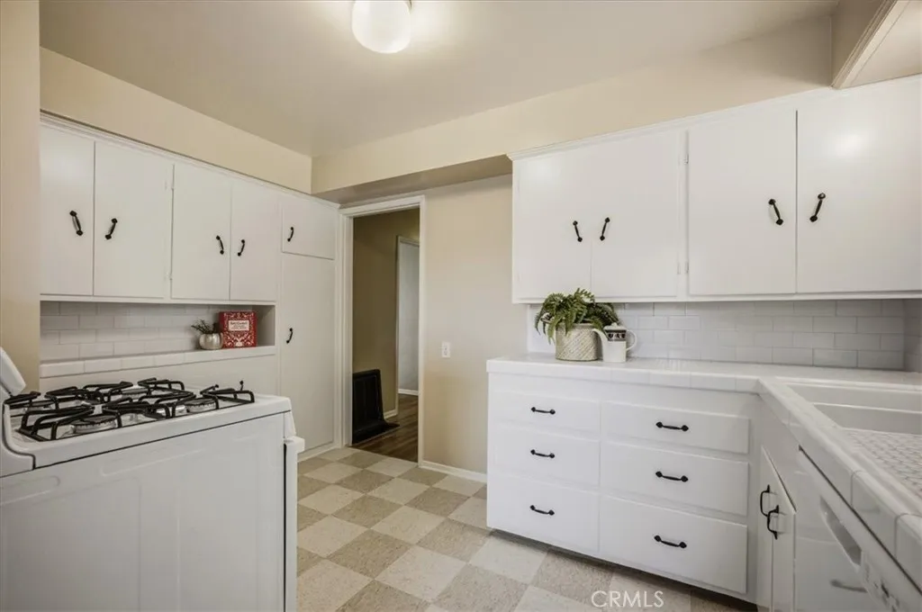 Additional image 52 of 226 Sultana Ave, Upland, CA 91786