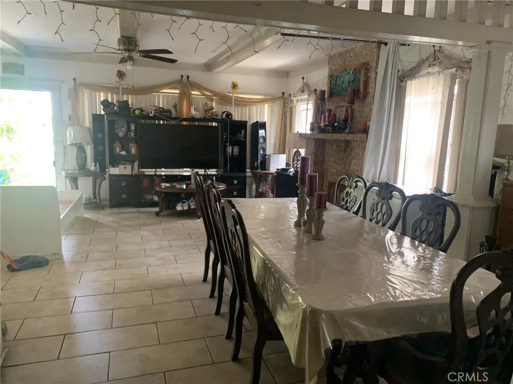 Additional image 8 of 1046 W 49th St, Los Angeles, CA 90037