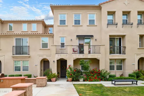 469 Pecana Street, Camarillo, CA MLS: V1-29660