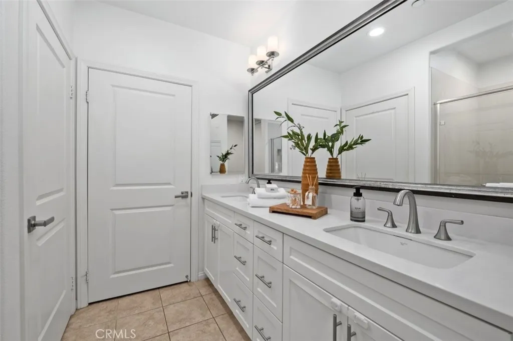 Additional image 15 of 102 Capricorn, Irvine, CA 92618
