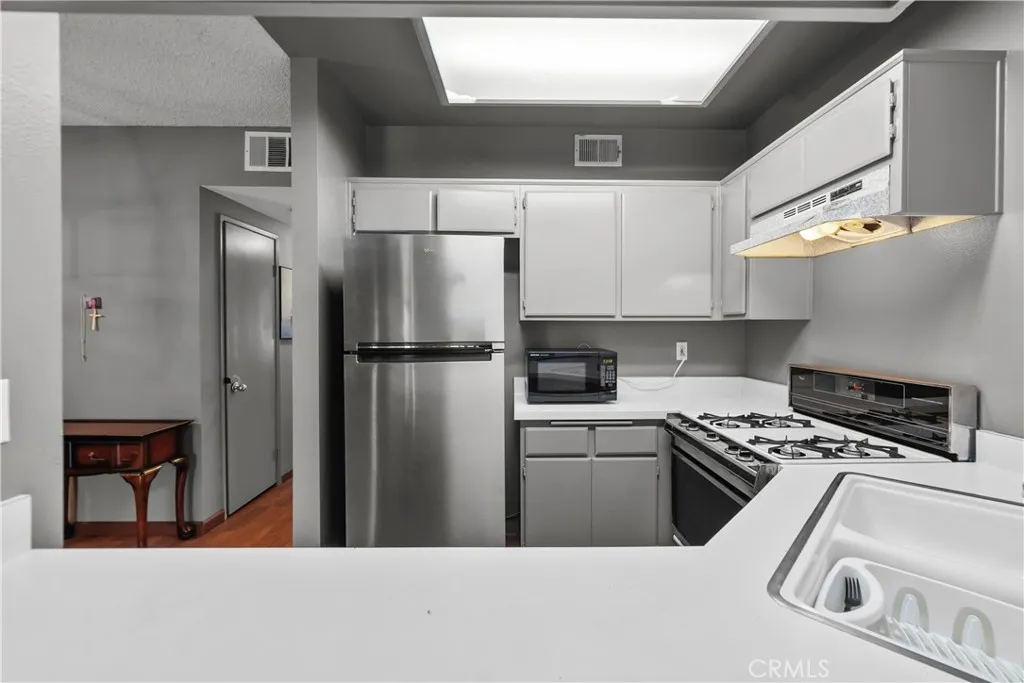 Additional image 30 of 11150 Glenoaks Boulevard Unit 74, Pacoima, CA 91331