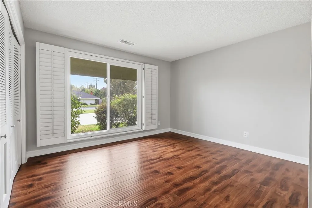 Additional image 88 of 5623 Sycamore Ave, Rialto, CA 92377