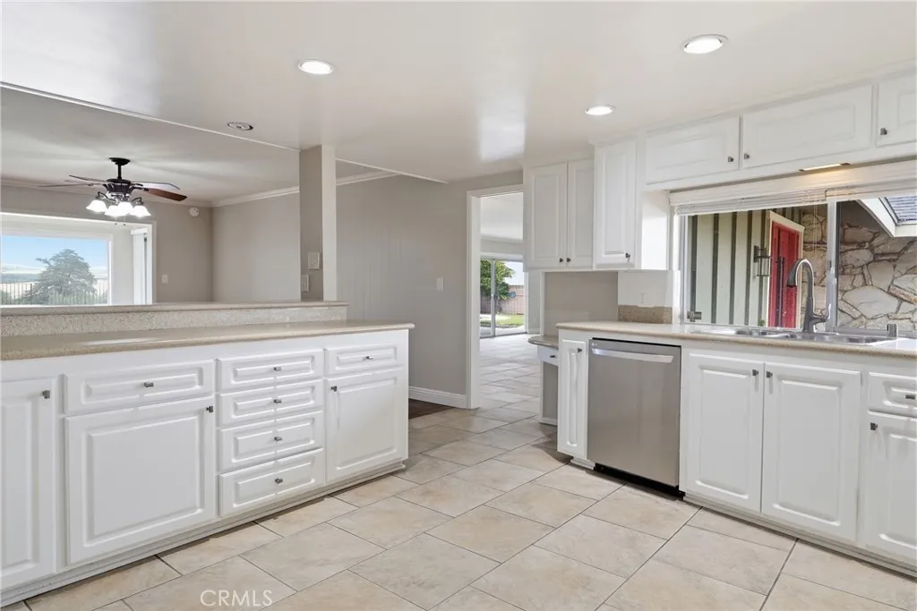 Additional image 65 of 5623 Sycamore Ave, Rialto, CA 92377