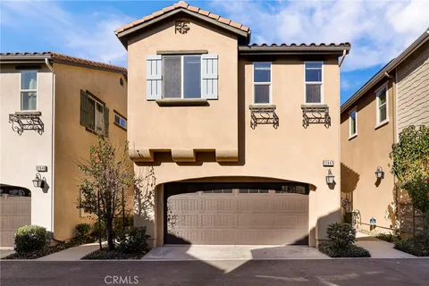 12847 W Hemingway Drive, San Fernando, CA MLS: BB25008325