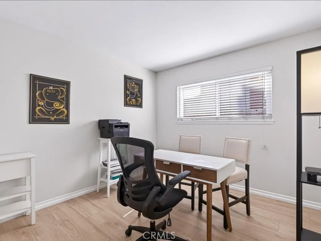 Additional image 10 of 8452 Northport Dr, Huntington Beach, CA 92646