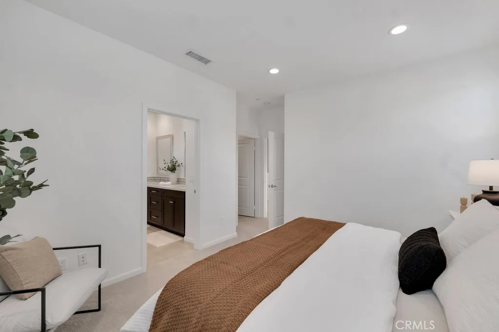 Additional image 19 of 14902 W Navarre Way, Sylmar, CA 91342