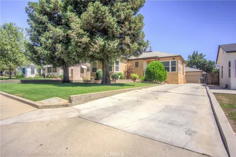 Property image for 2409 Alturas Drive, Bakersfield, CA 93305