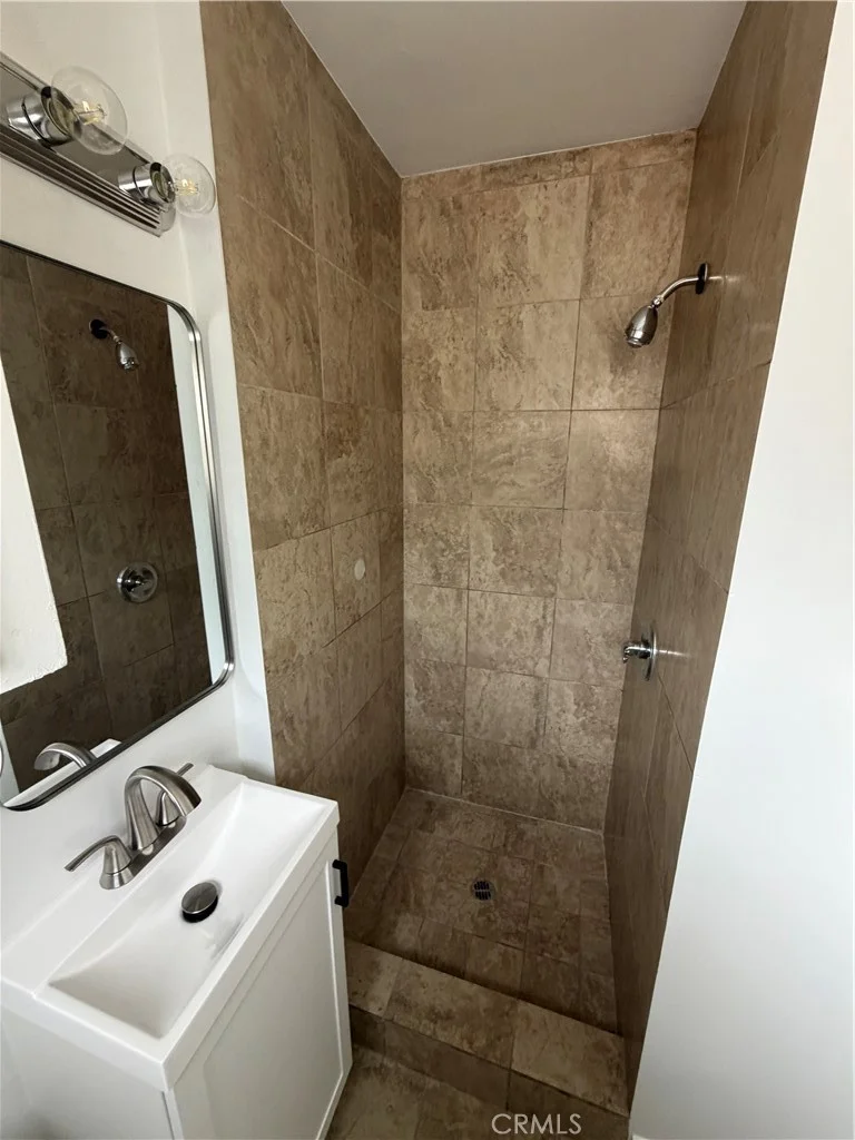 3621 Division St, Los Angeles, CA 90065