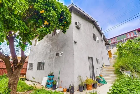 1279 N Hicks Drive, East Los Angeles, CA 90063 - MLS#: PTP2502616