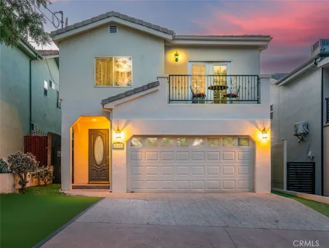 10121 Oro Vista Avenue, Sunland, CA MLS: GD25017214