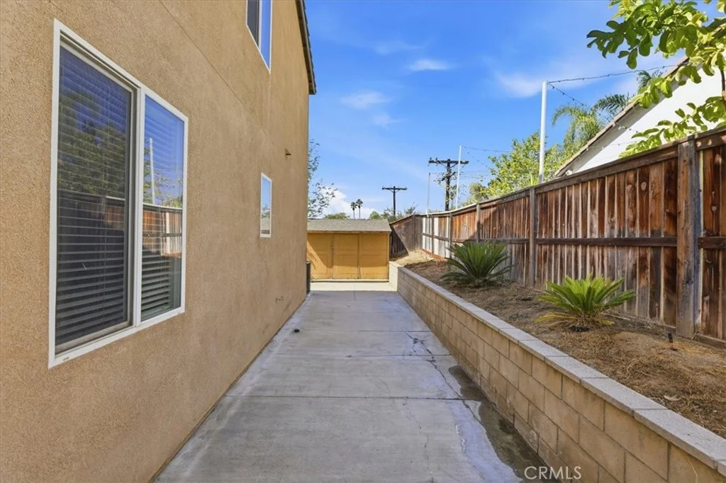4891 Westmont St, Riverside, CA 92507