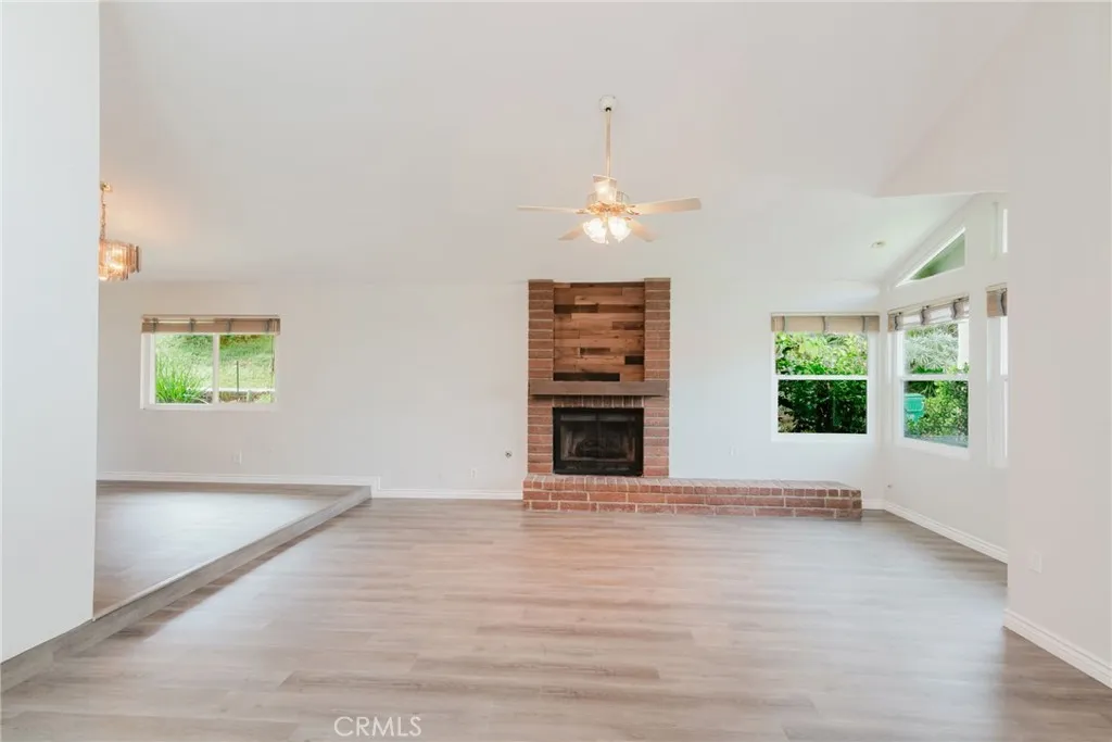 Additional image 15 of 1901 Laurel Rd, Oceanside, CA 92054