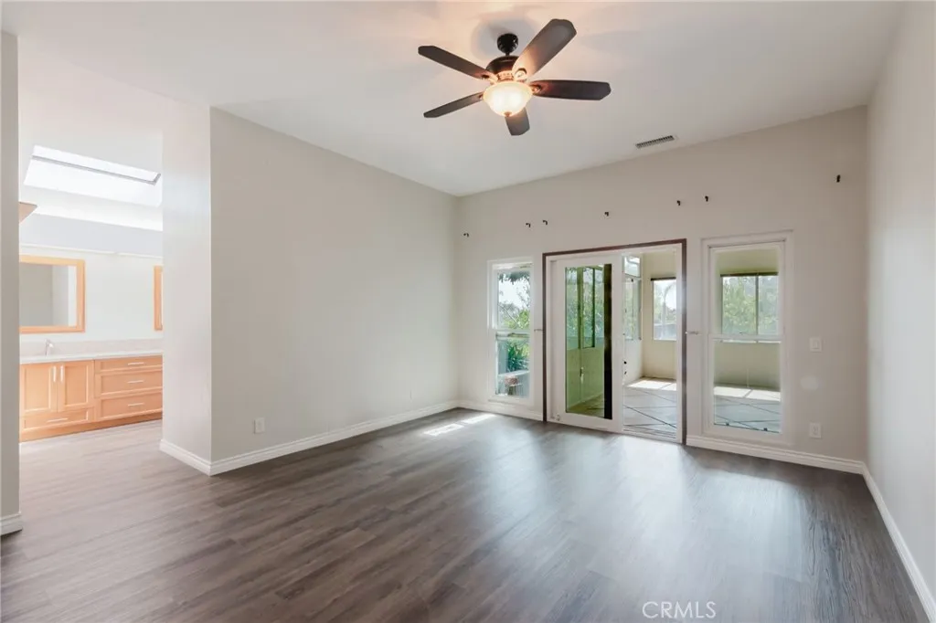 Additional image 5 of 1901 Laurel Rd, Oceanside, CA 92054