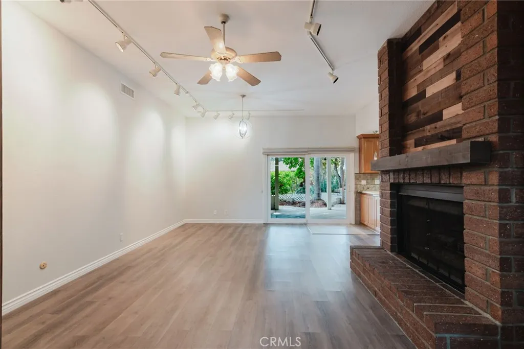 Additional image 24 of 1901 Laurel Rd, Oceanside, CA 92054