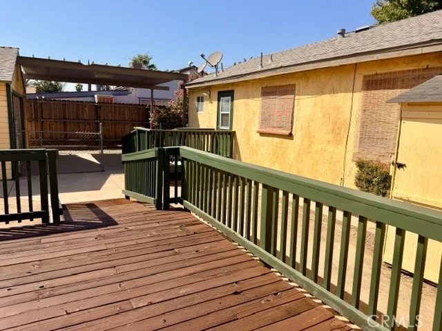 138 E Bellaire Way, Fresno, CA 93704