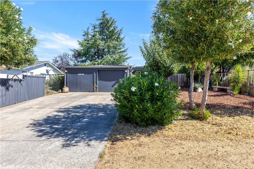 10639 Fairway Dr, Kelseyville, CA 95451