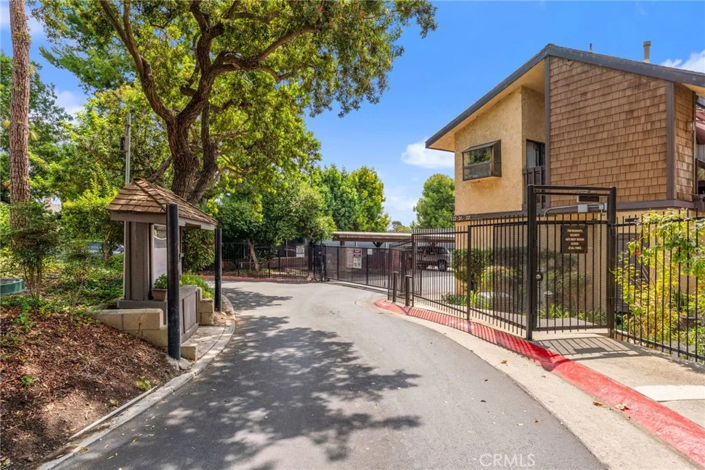 12750 Centralia Street Unit 43, Lakewood, CA 90715